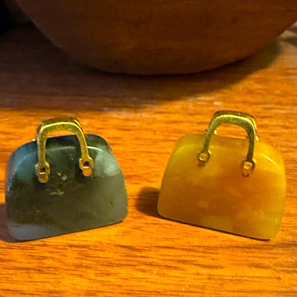 Crystal Purse Carving.. - Picture 4 of 4